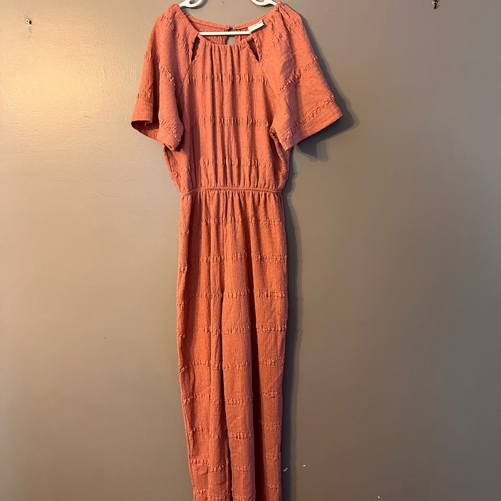 Dusty Pink Crepe Textured Pants Romper